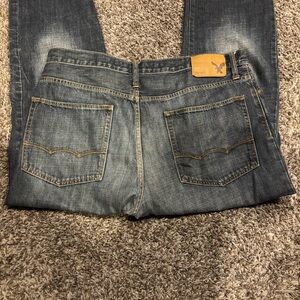 American Eagle Outfitters Men's Straight Jeans - Medium Blue